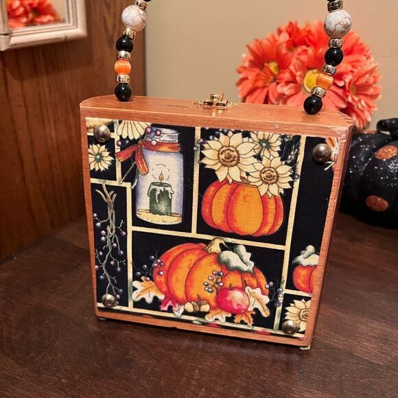 VINTAGE CIGAR BOX PURSE FALL COLORS - Picture 4 of 11